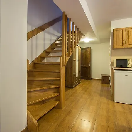 к-г луна к-с лонгоза комплекс лонгоза 게스트하우스